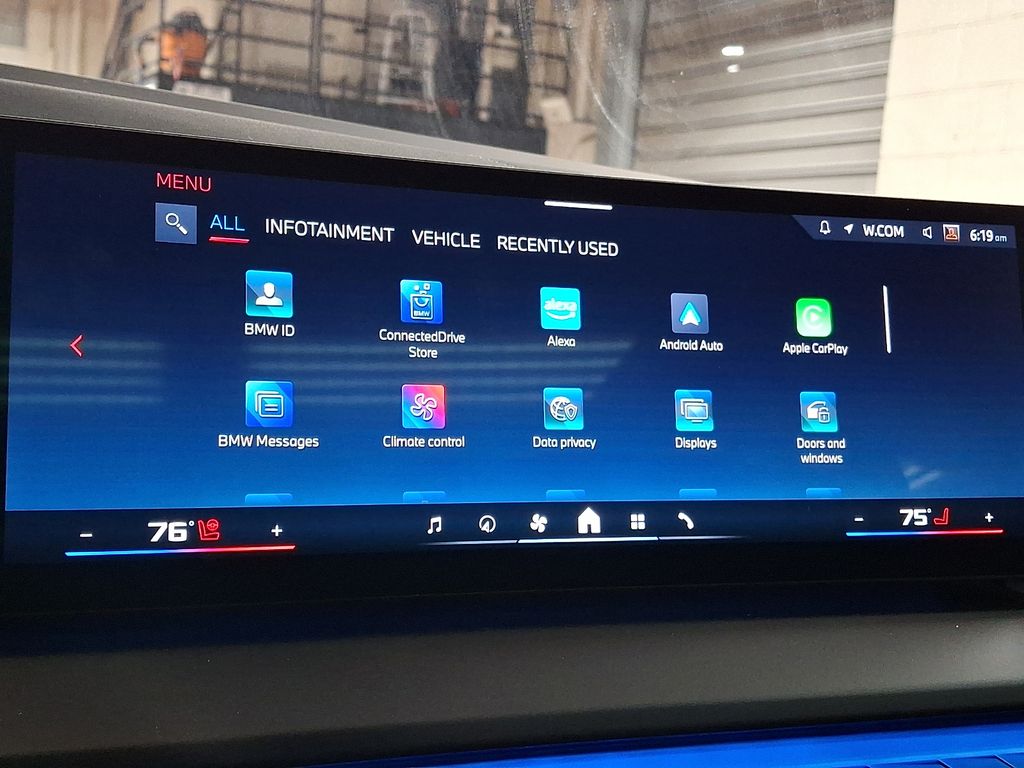 Thumbnail: 2025 BMW X3 - 15