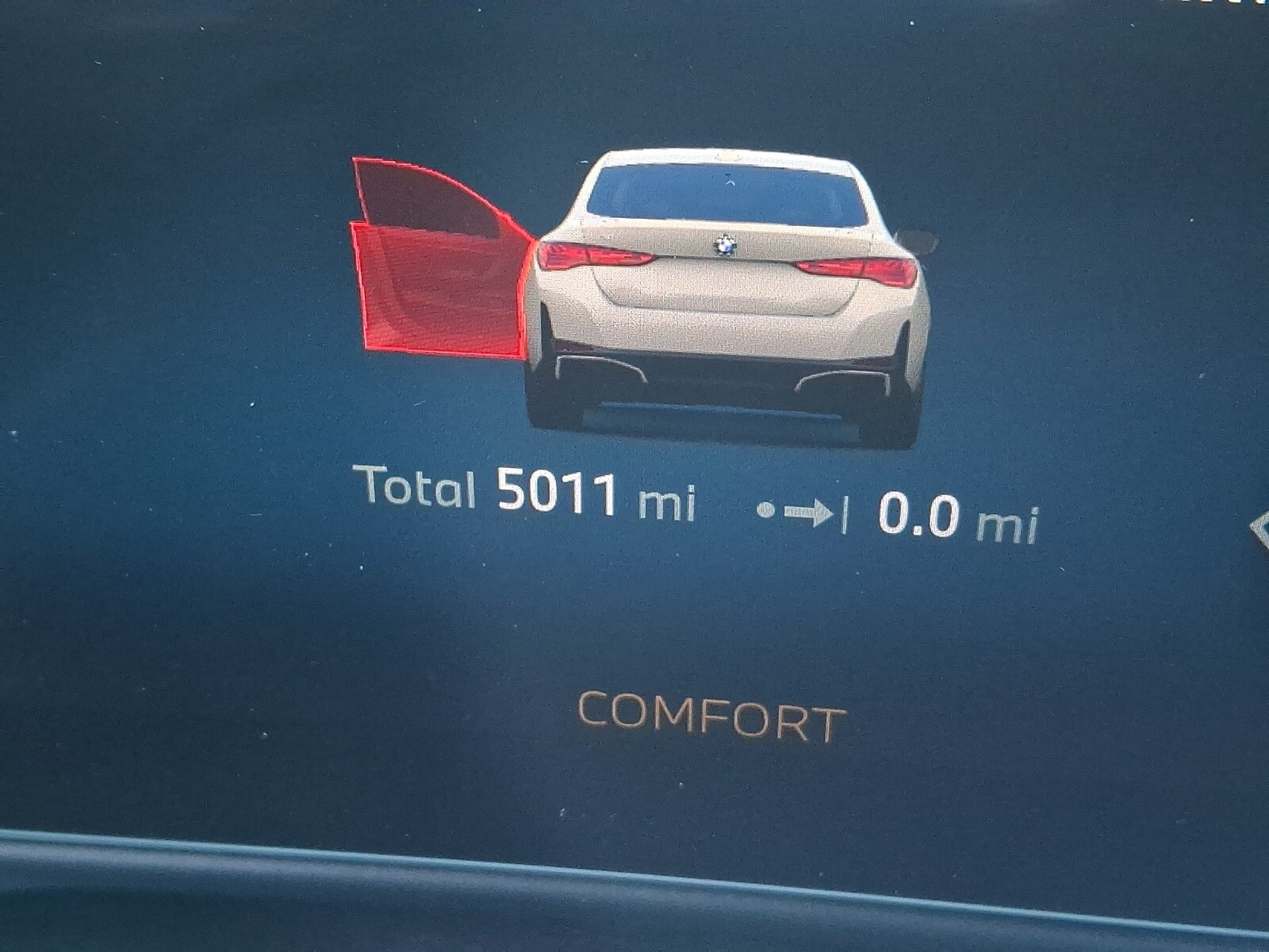 Thumbnail: 2025 BMW i4 - 16