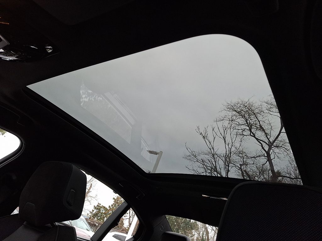 Thumbnail: 2025 BMW i5 - 12