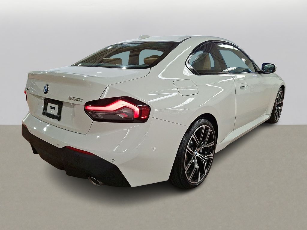 Thumbnail: 2024 BMW 2 Series - 4