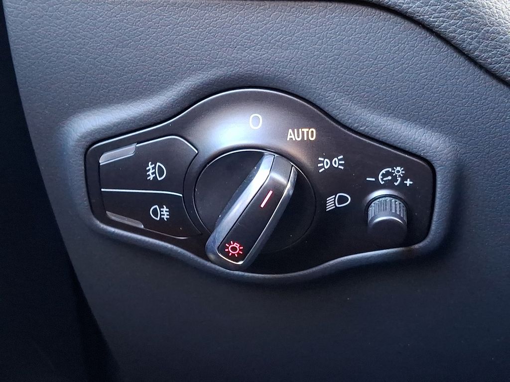 Thumbnail: 2016 Audi Q5 - 20