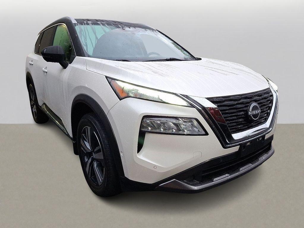 Used 2023 Nissan Rogue SL SUV