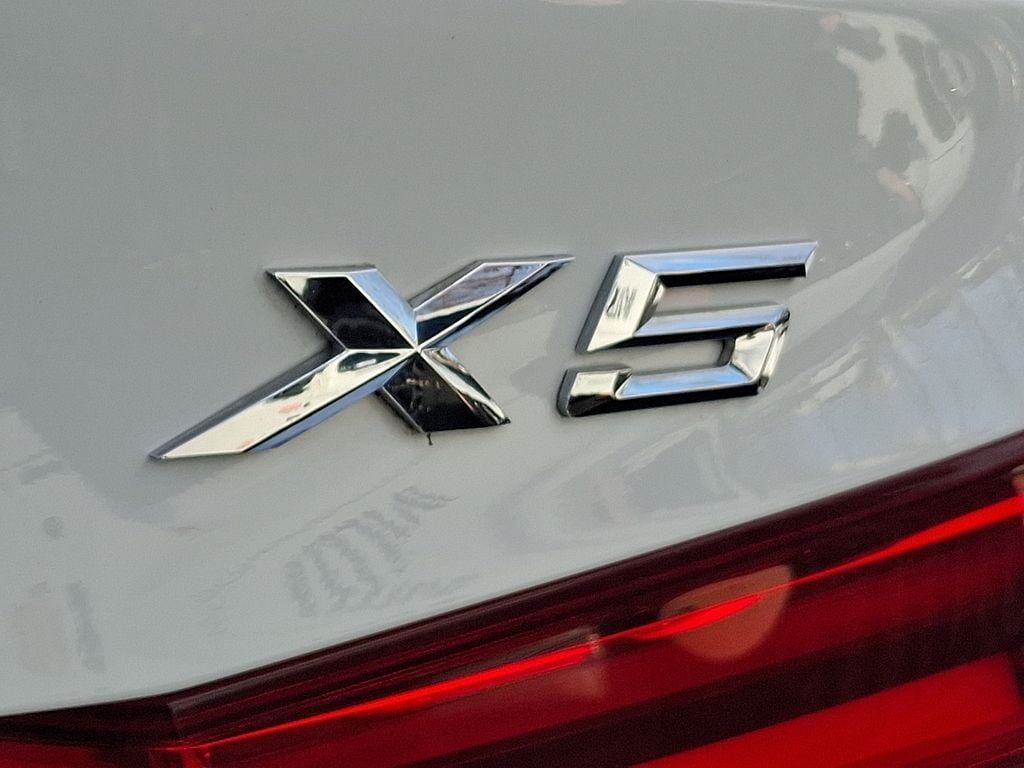 Thumbnail: 2016 BMW X5 - 28