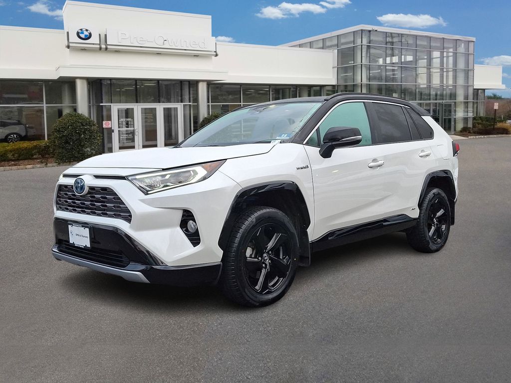 Thumbnail: 2020 Toyota RAV4 - 1