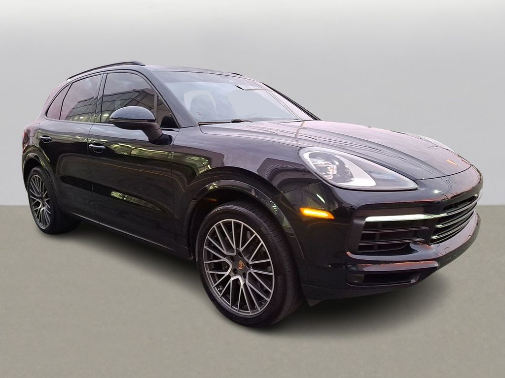 Thumbnail: 2023 Porsche Cayenne - 3