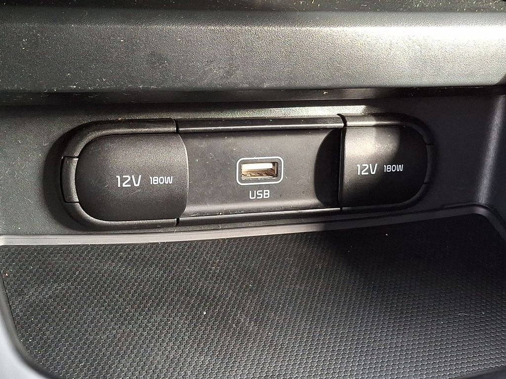 Thumbnail: 2022 Kia Soul - 18