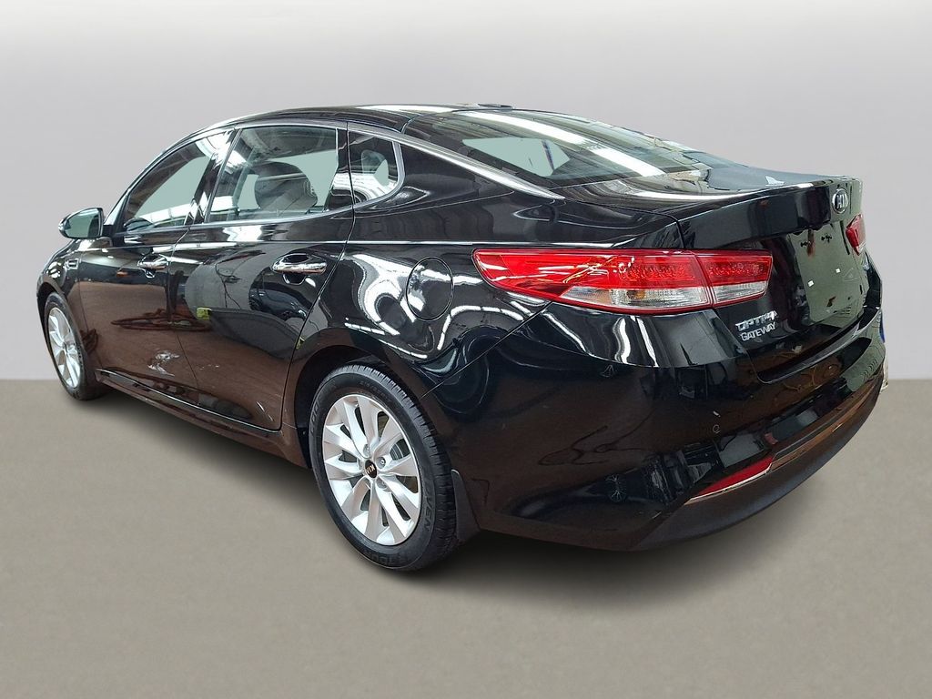 Thumbnail: 2016 Kia Optima - 5