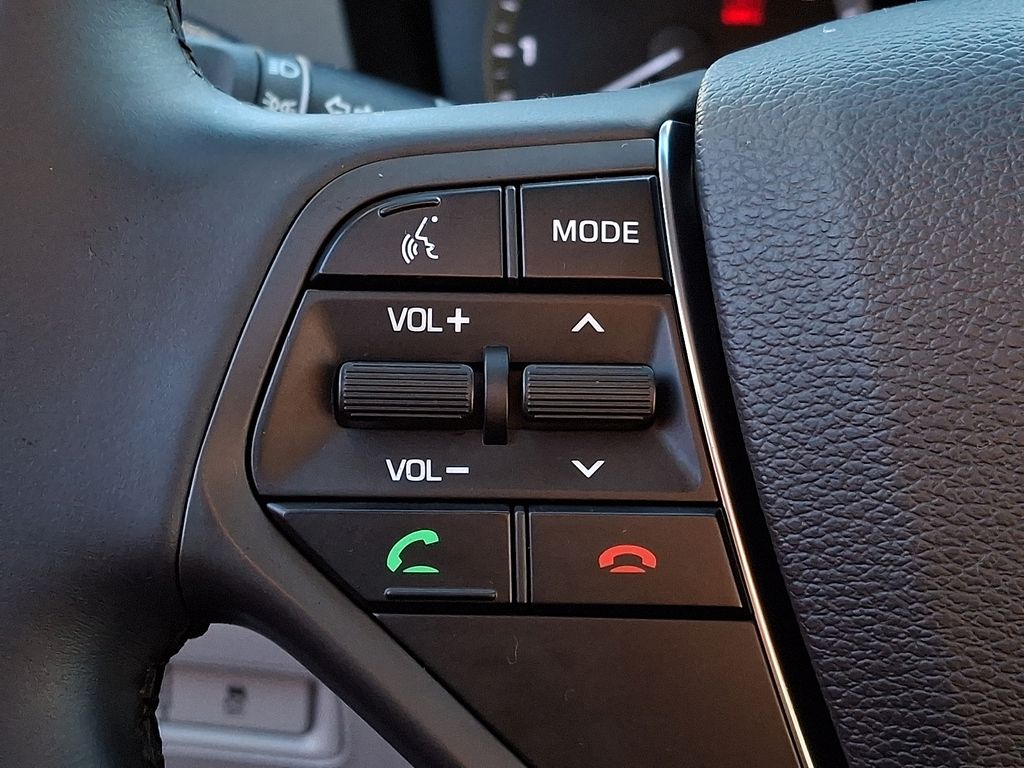 Thumbnail: 2015 Hyundai Sonata - 17