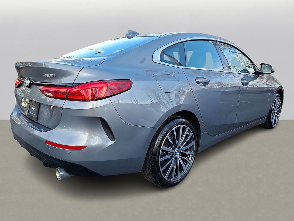 Thumbnail: 2022 BMW 2 Series - 4
