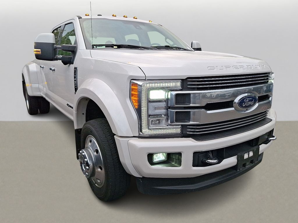 Thumbnail: 2018 Ford F-450 - 3