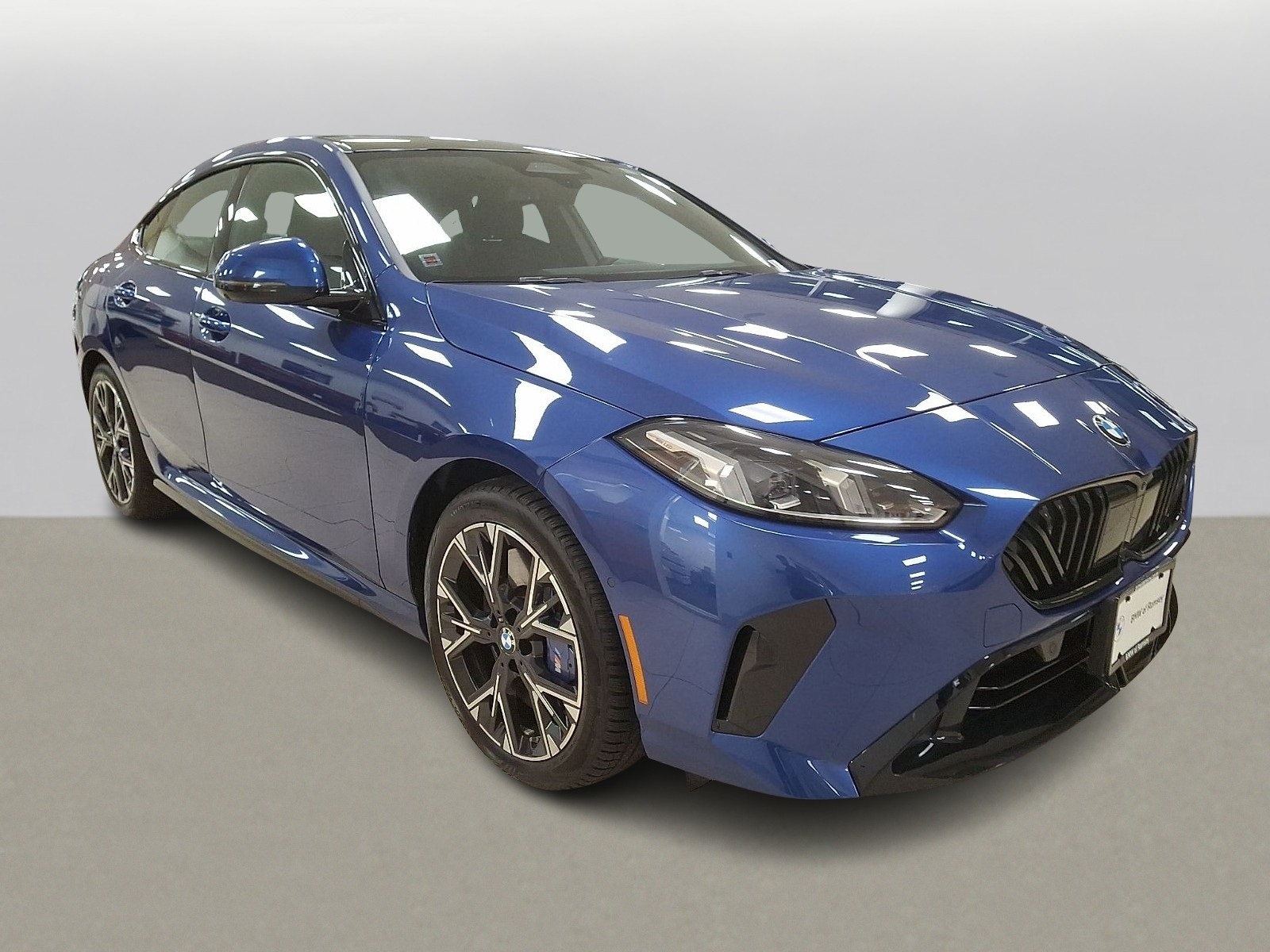 Thumbnail: 2025 BMW 2 Series - 3