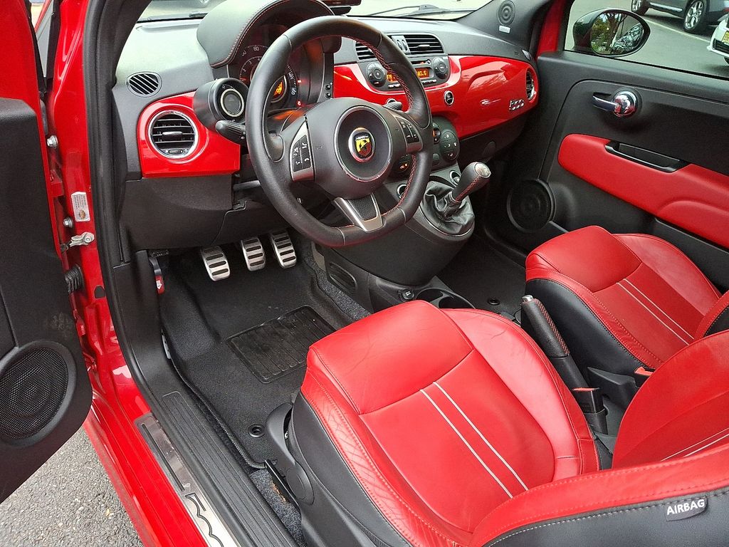 Thumbnail: 2012 Fiat 500 - 10