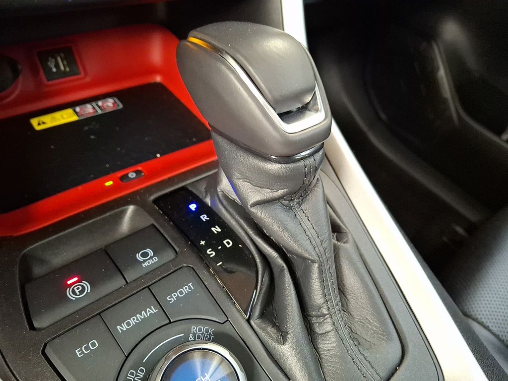 Thumbnail: 2023 Toyota RAV4 - 13