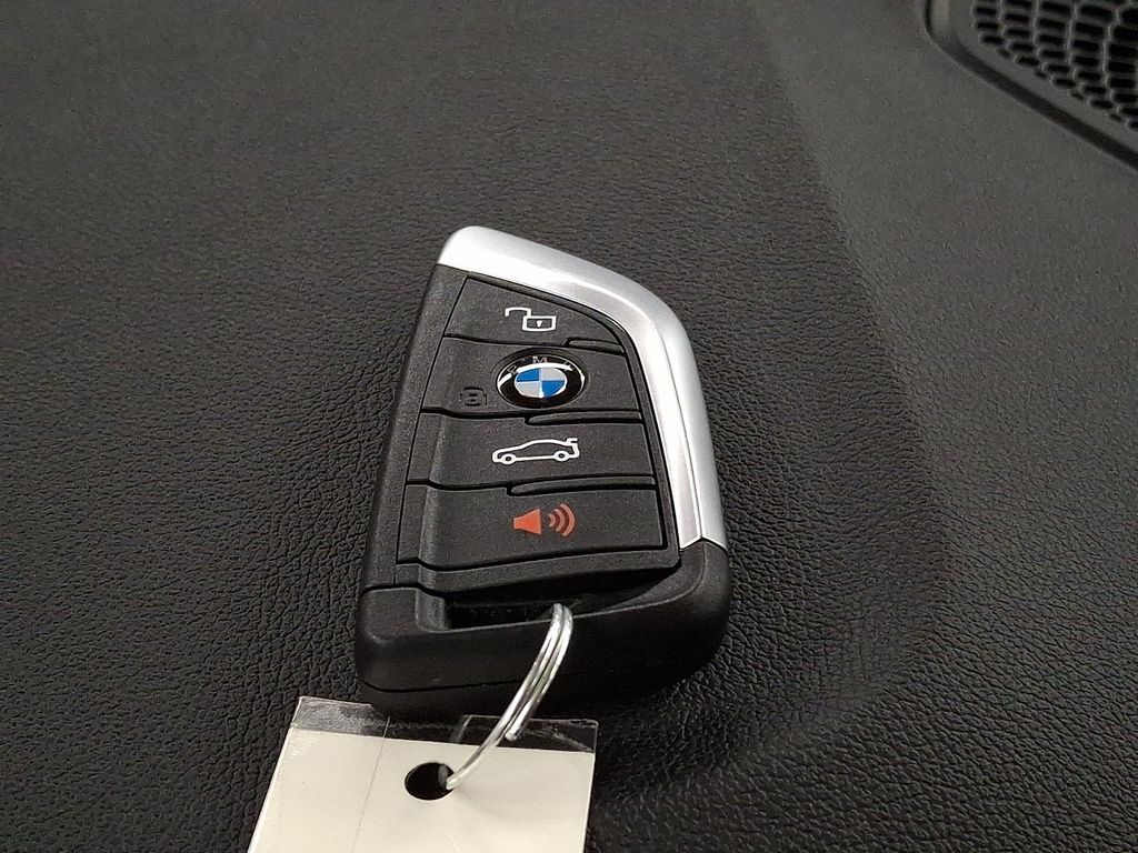 Thumbnail: 2023 BMW 3 Series - 15