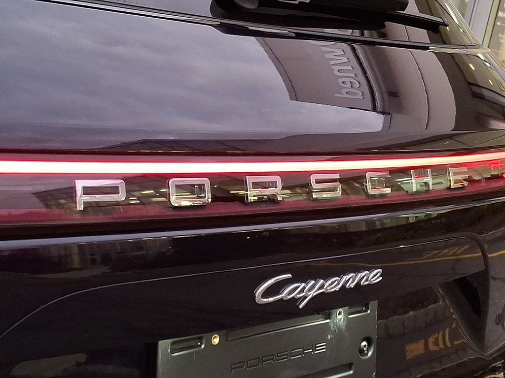 Thumbnail: 2023 Porsche Cayenne - 29