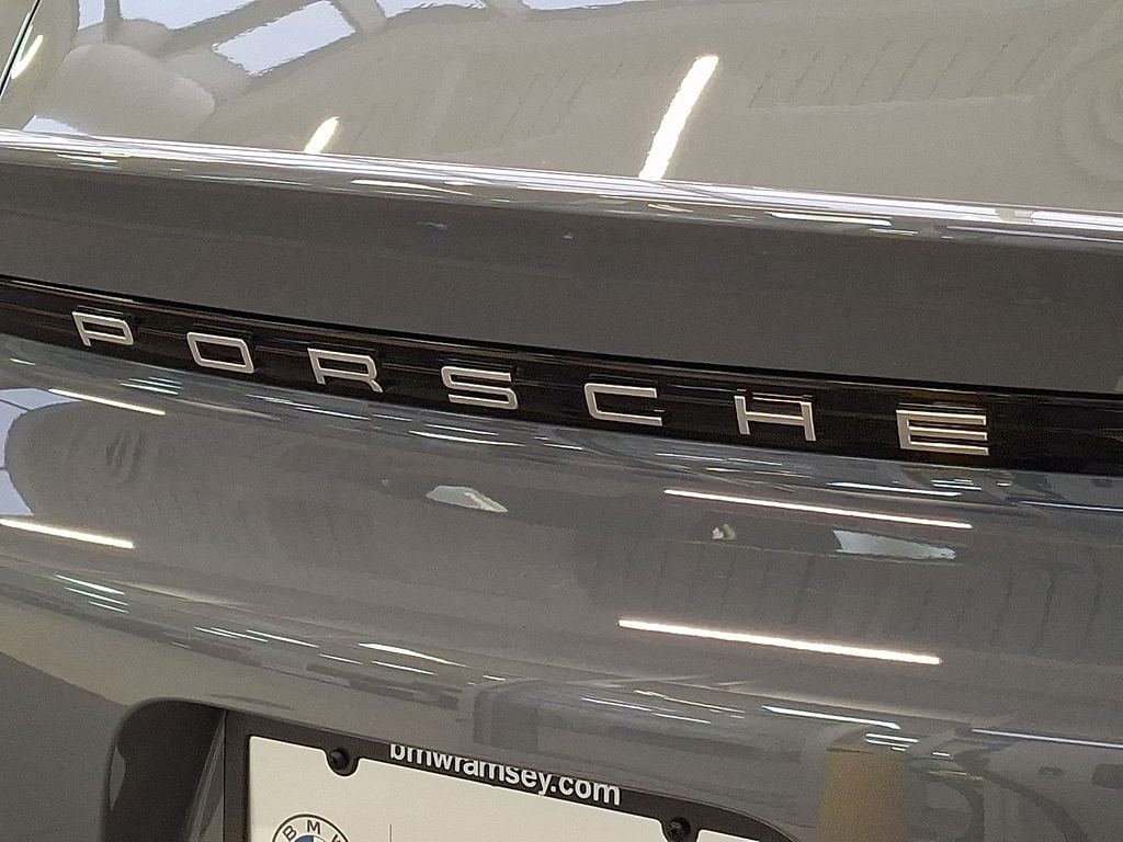 Thumbnail: 2025 Porsche  - 28