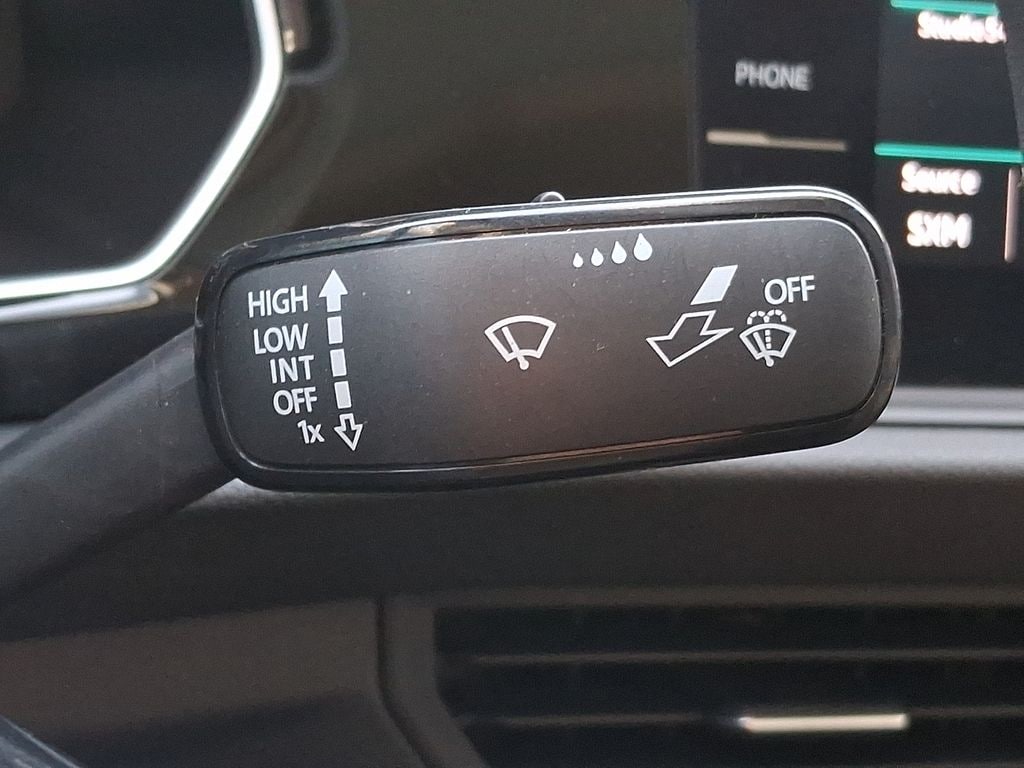 Thumbnail: 2021 Volkswagen Jetta - 25