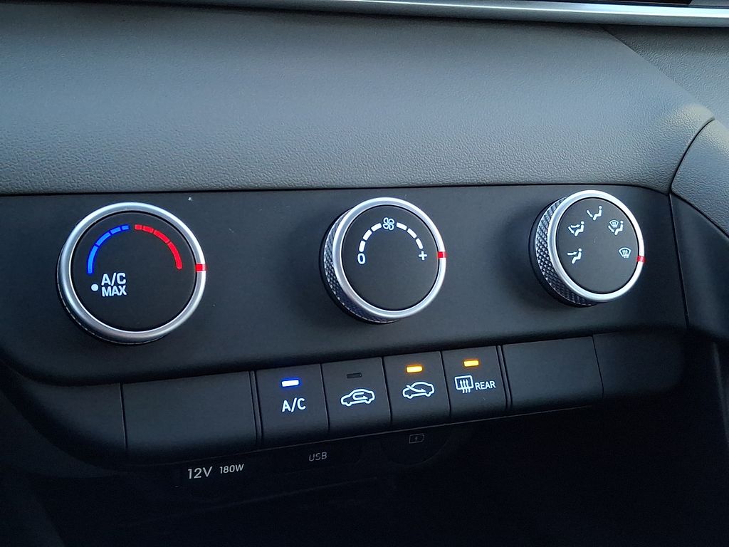 Thumbnail: 2025 Hyundai Elantra - 14