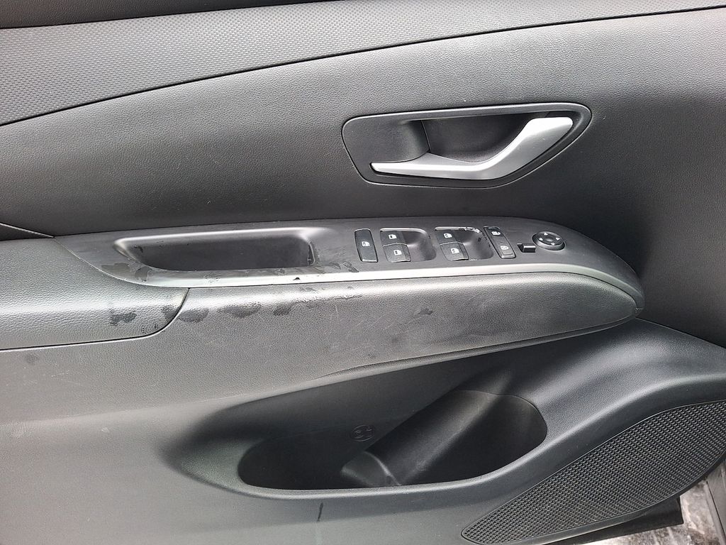 Thumbnail: 2022 Hyundai Santa Cruz - 8