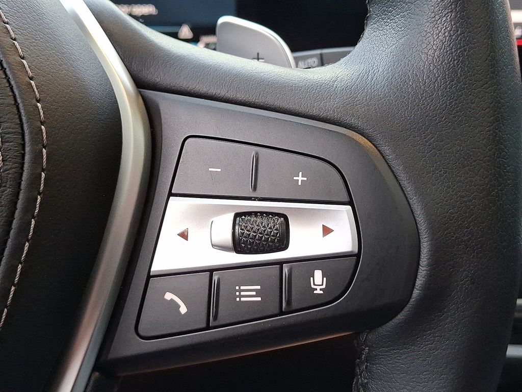 Thumbnail: 2024 BMW X5 - 15