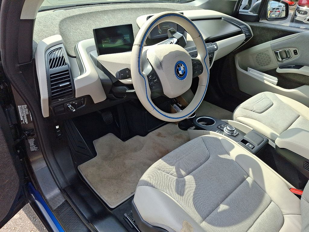 Thumbnail: 2014 BMW i3 - 12