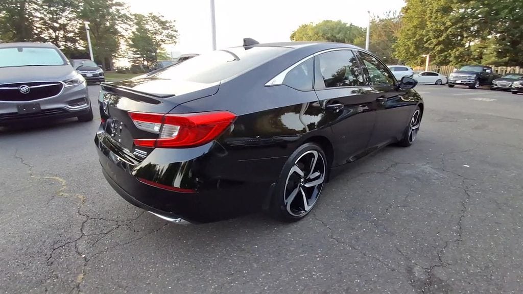 Thumbnail: 2022 Honda Accord - 8