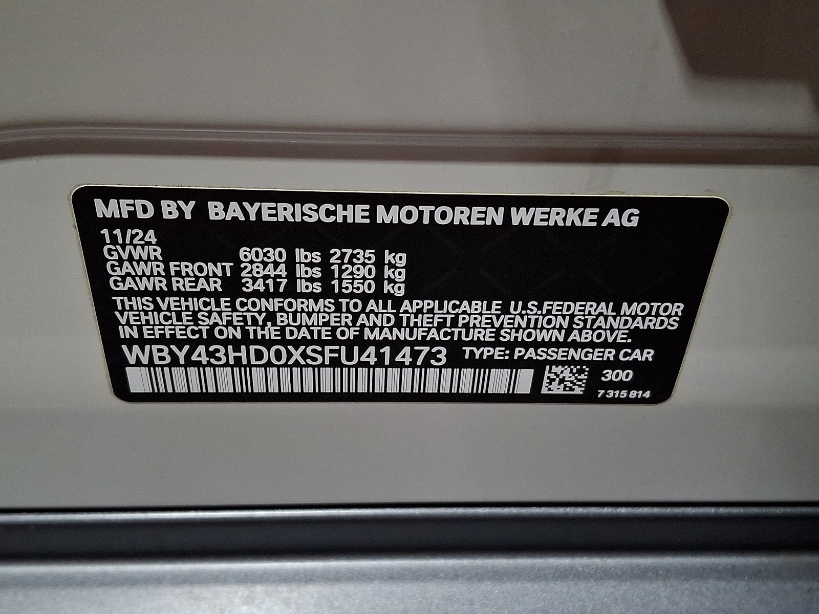 Thumbnail: 2025 BMW i4 - 25