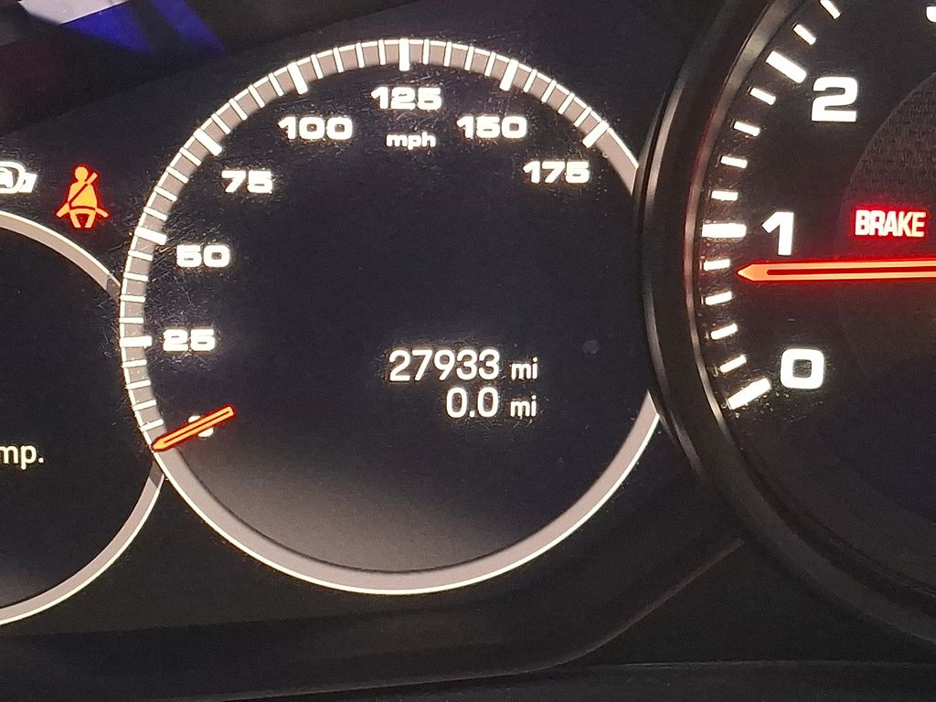 Thumbnail: 2023 Porsche Cayenne - 16