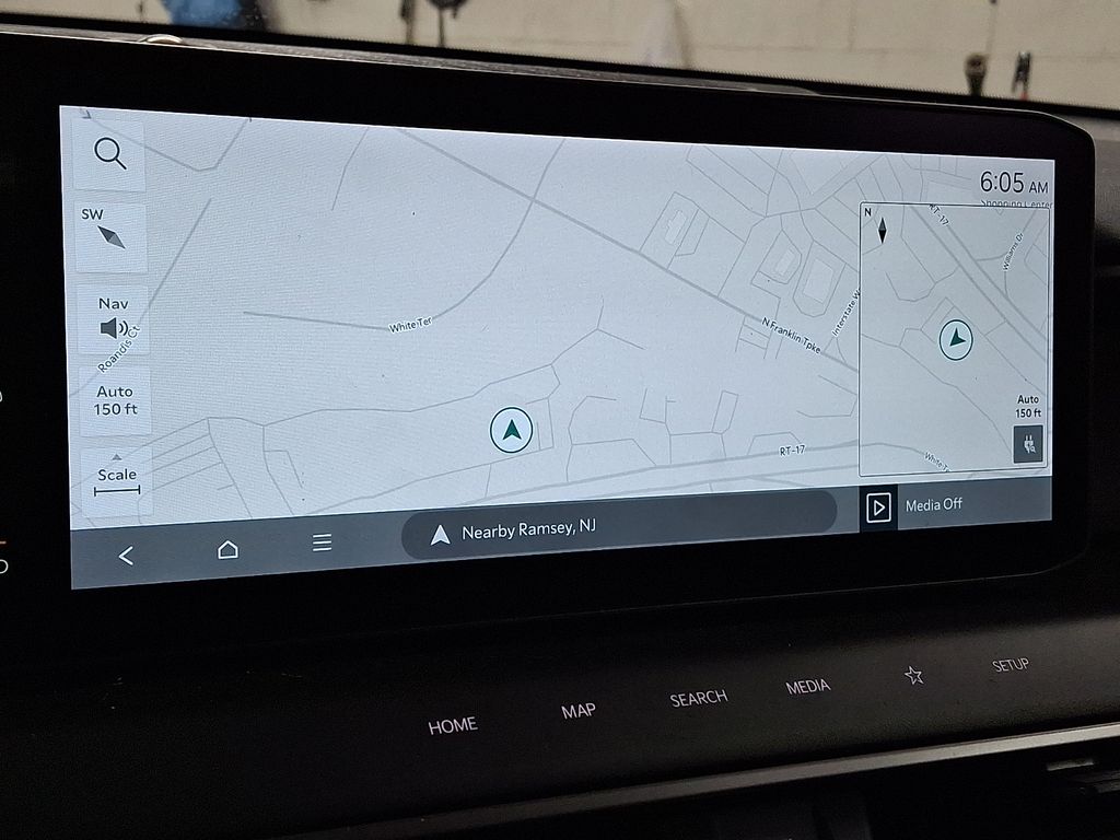 Thumbnail: 2024 Kia EV9 - 15