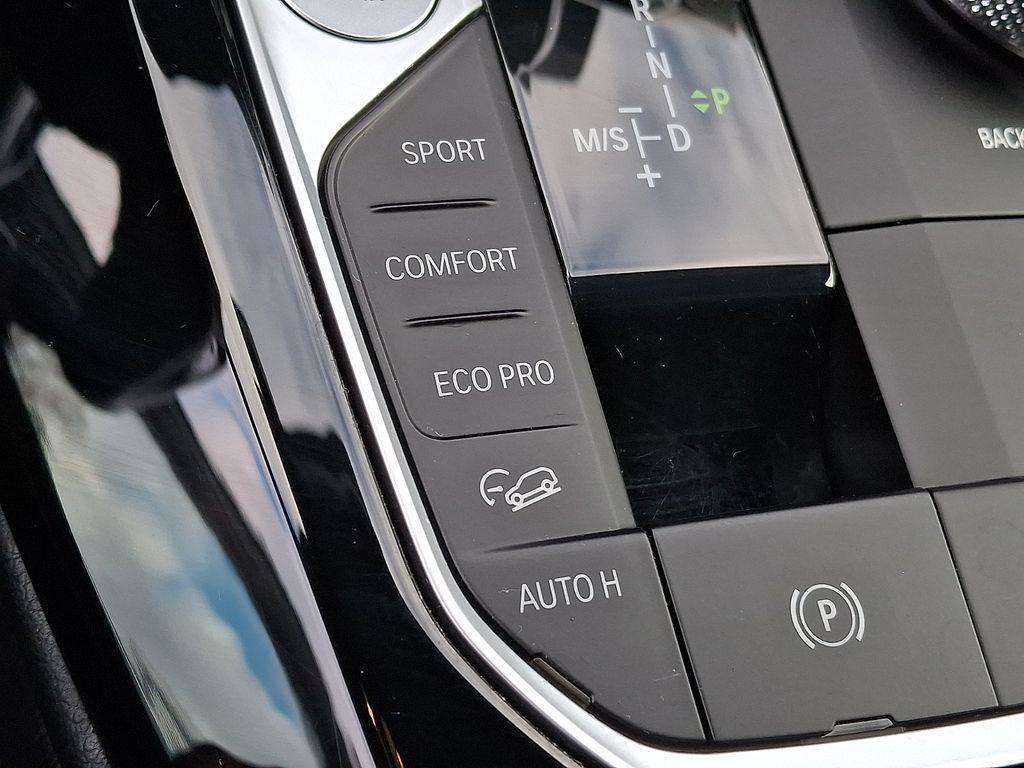 Thumbnail: 2022 BMW X3 - 22