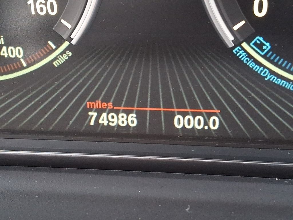 Thumbnail: 2017 BMW 5 Series - 16