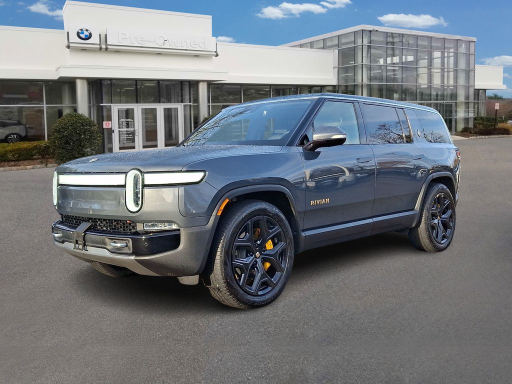 2023 Rivian R1S Adventure's photo
