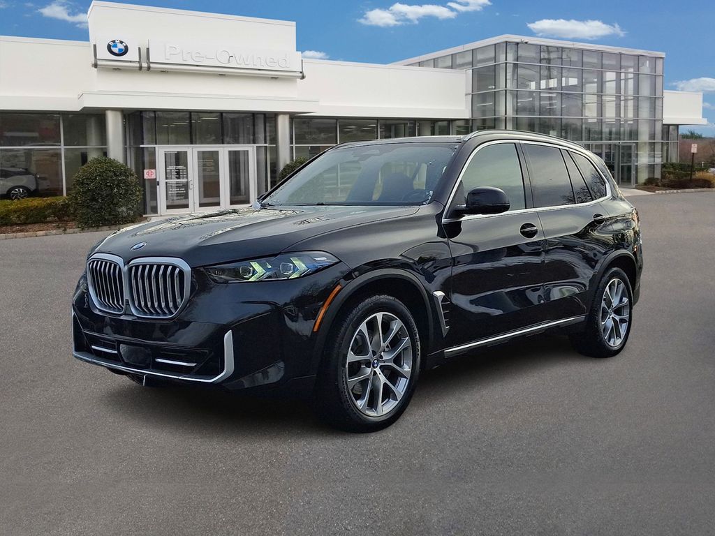 Thumbnail: 2024 BMW X5 - 1