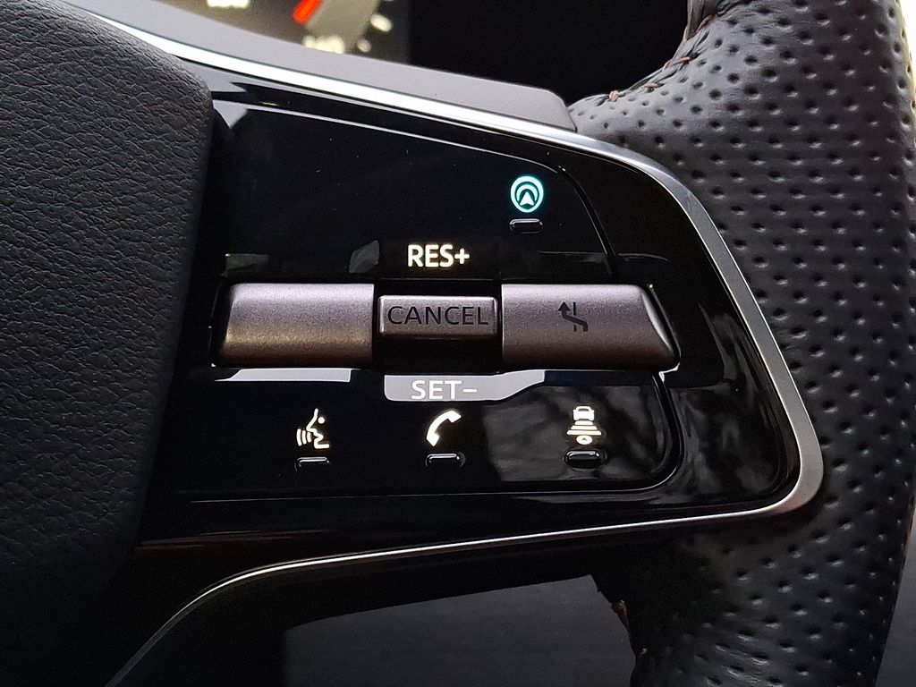 Thumbnail: 2023 Nissan Ariya - 18