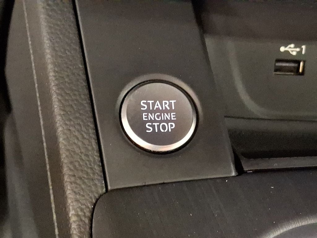 Thumbnail: 2018 Audi A4 - 21