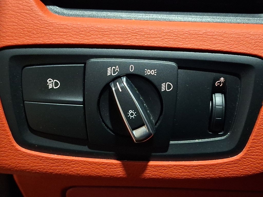 Thumbnail: 2022 BMW X2 - 22