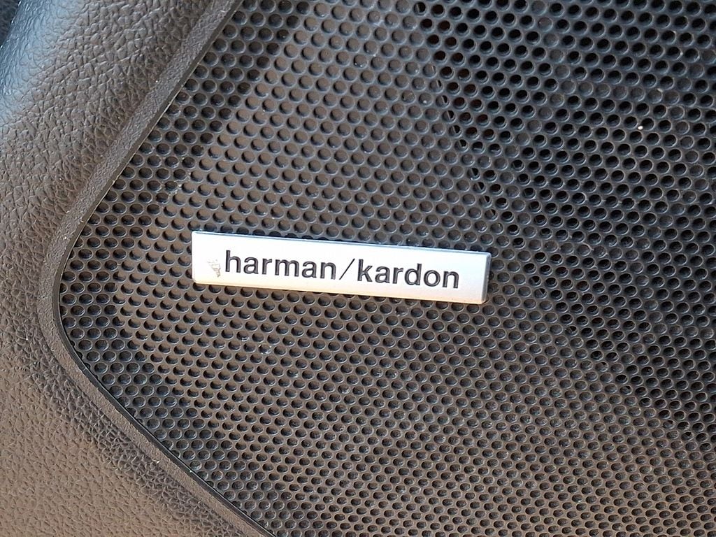 Thumbnail: 2015 Subaru Legacy - 23