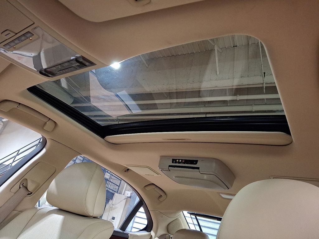 Thumbnail: 2009 Lexus LS - 12