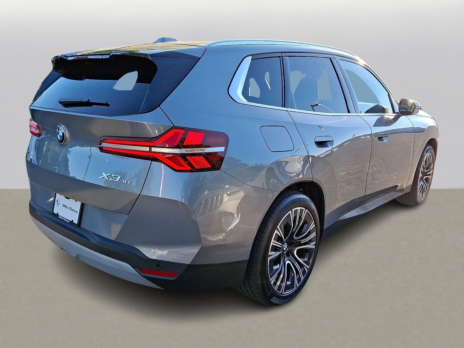 Thumbnail: 2026 BMW X3 - 3