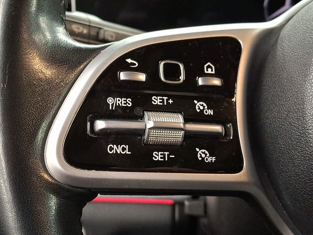 Thumbnail: 2020 Mercedes-Benz GLE - 16