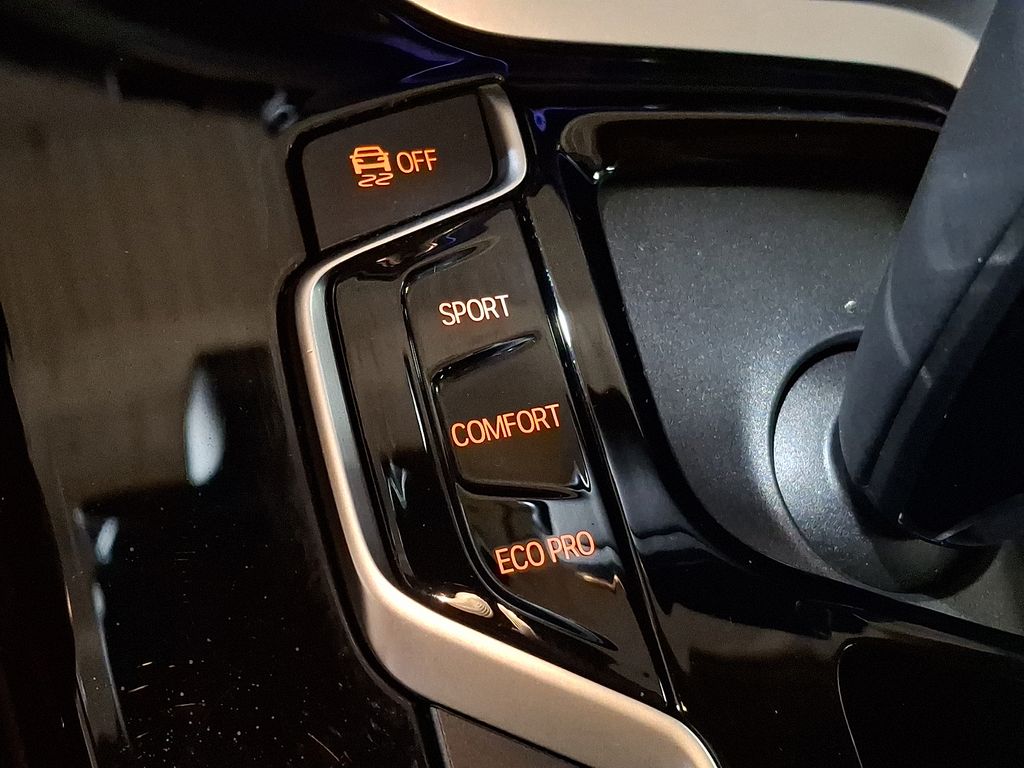 Thumbnail: 2020 BMW X4 - 21