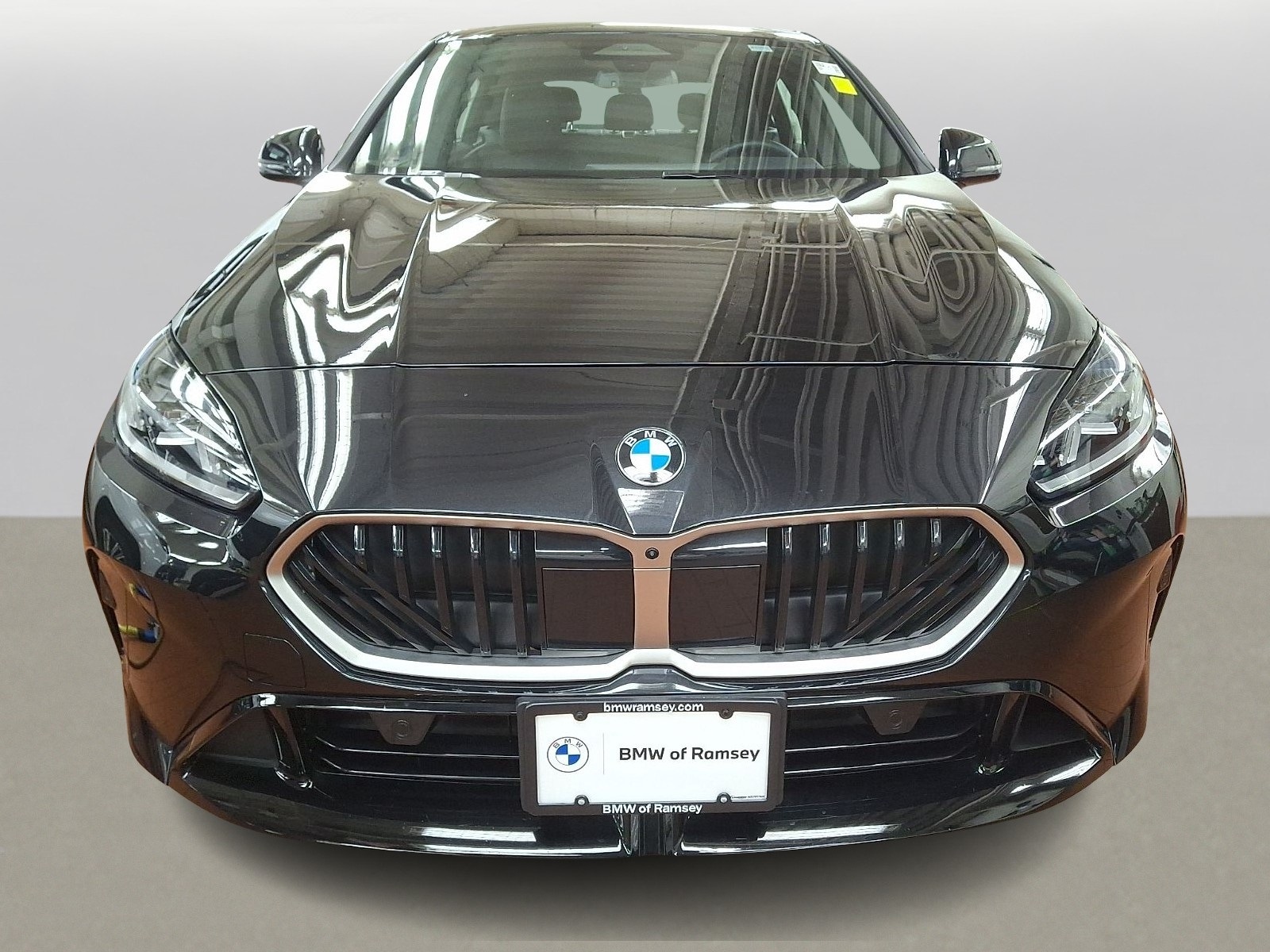 Thumbnail: 2025 BMW 2 Series - 2