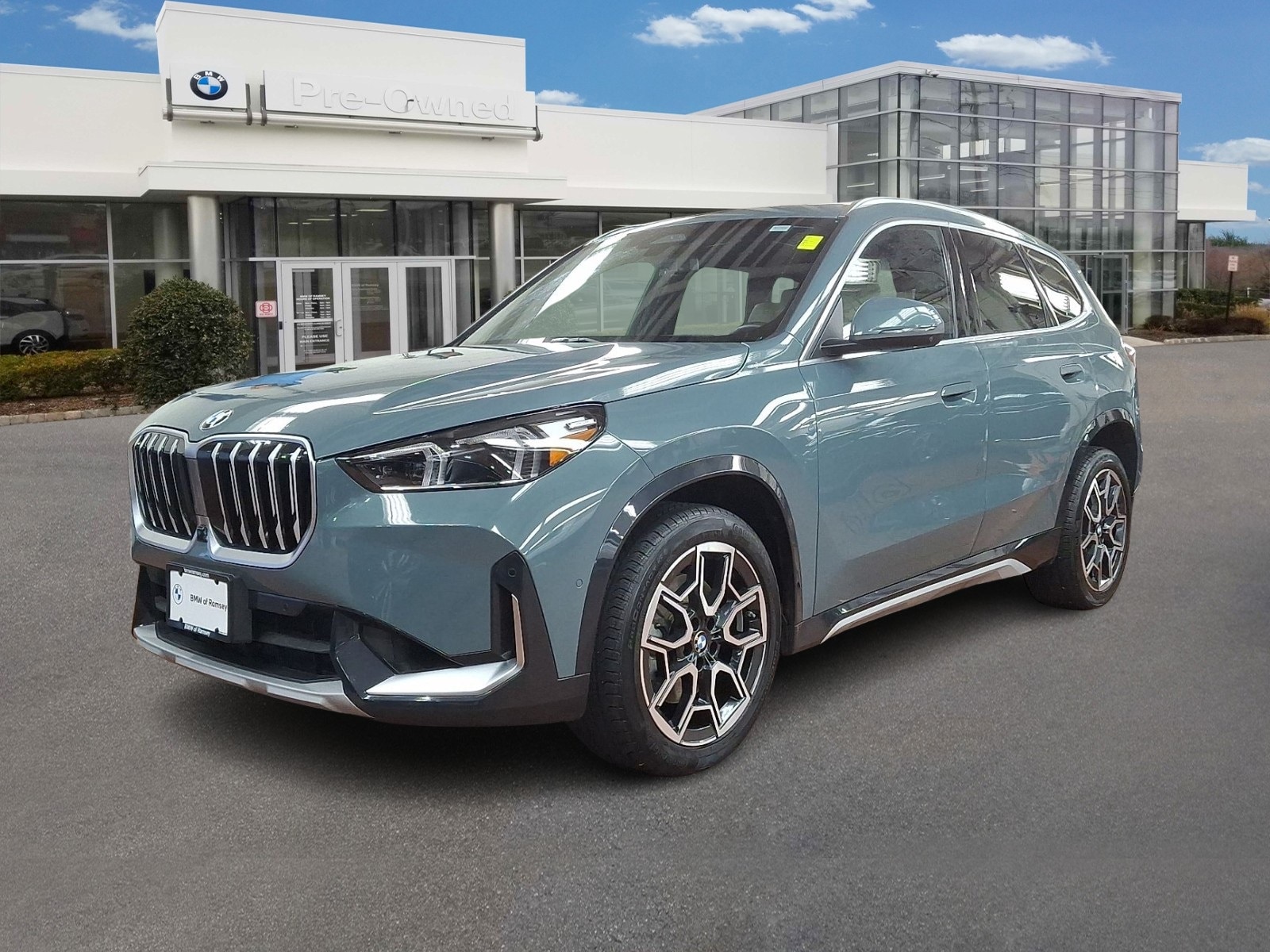 Thumbnail: 2025 BMW X1 - 1