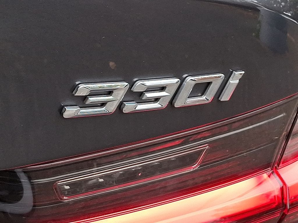 Thumbnail: 2022 BMW 3 Series - 23
