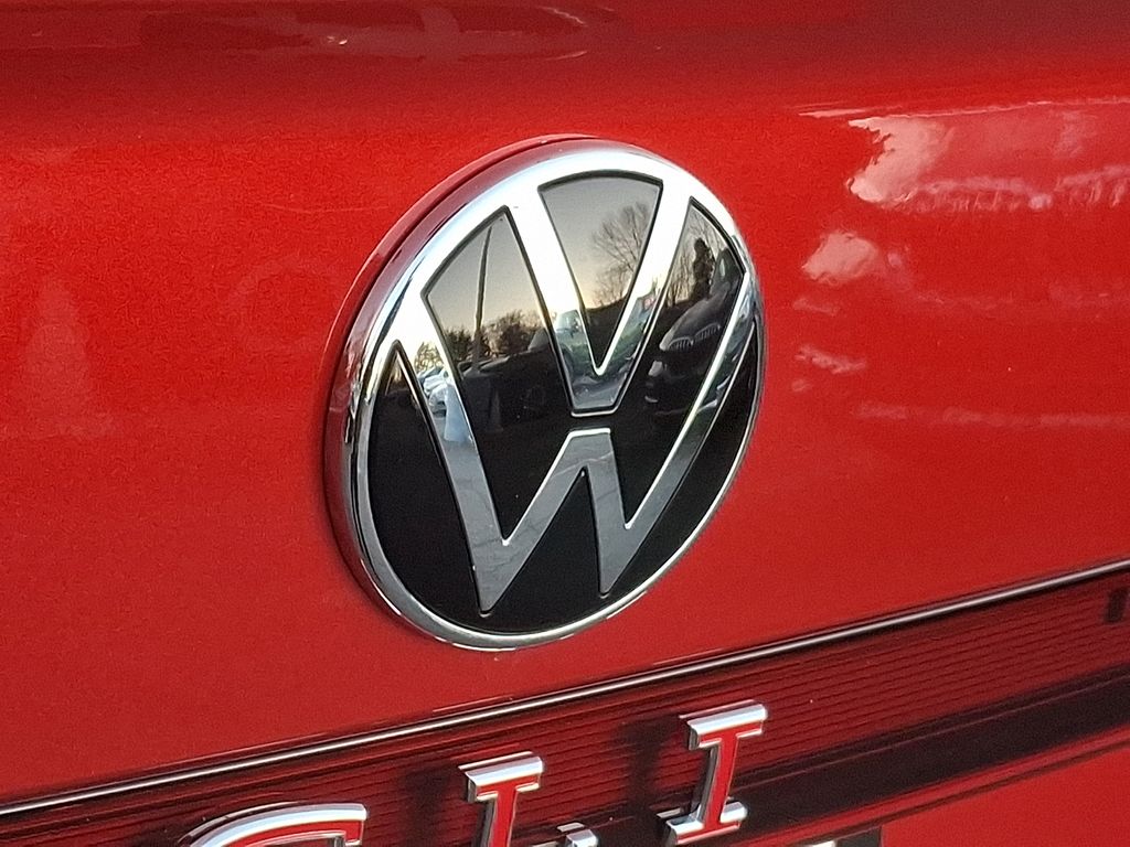 Thumbnail: 2025 Volkswagen Jetta - 28