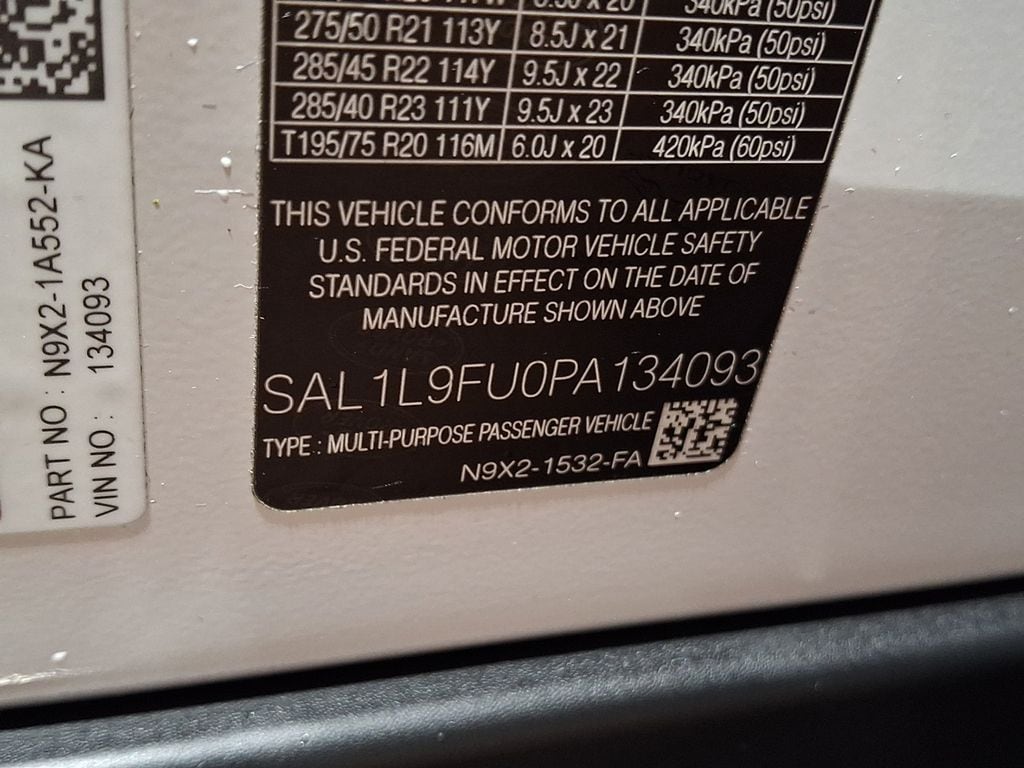 Thumbnail: 2023 Land Rover Range Rover Sport - 25