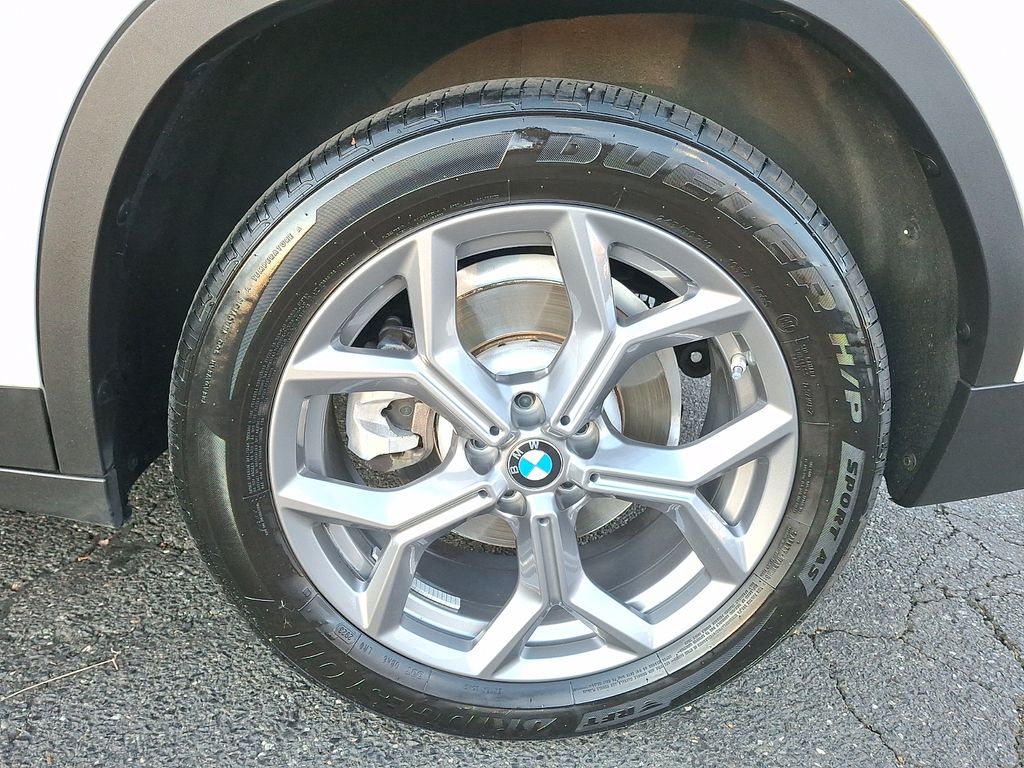 Thumbnail: 2024 BMW X3 - 6