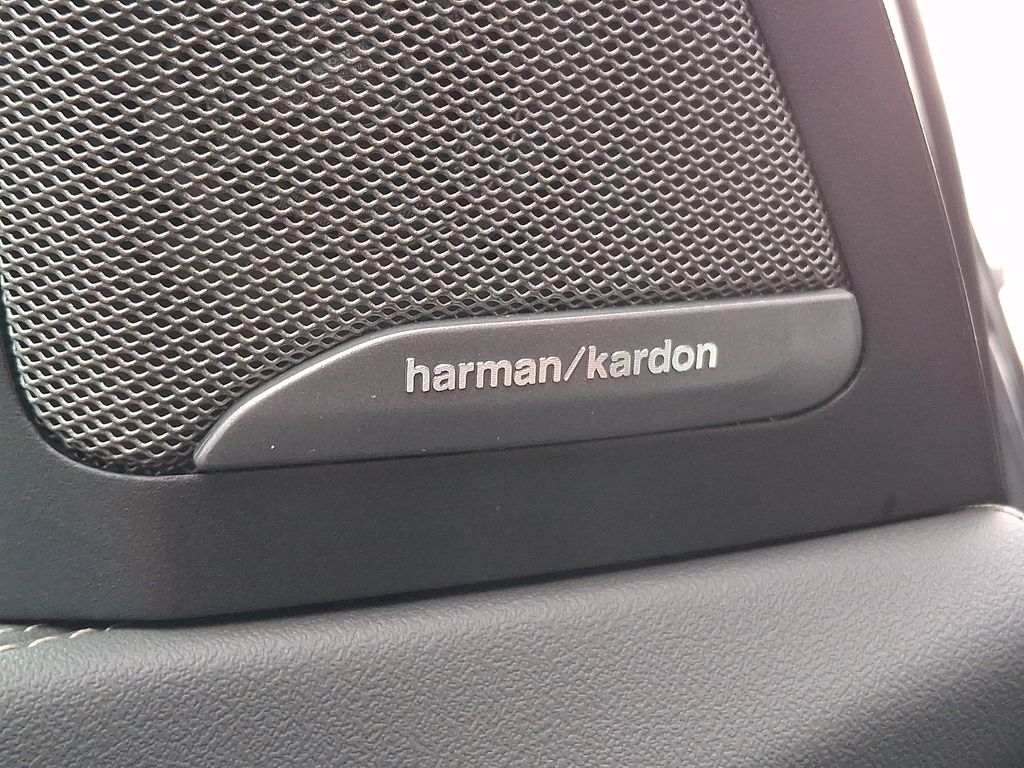 Thumbnail: 2026 BMW X5 - 25