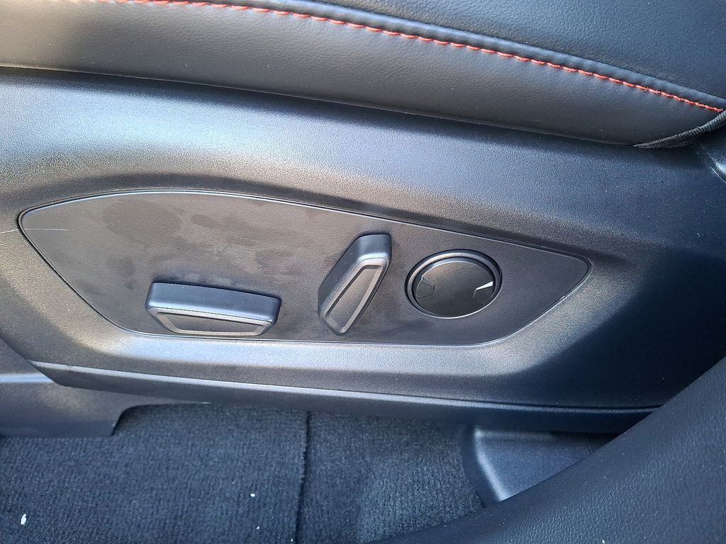 Thumbnail: 2025 Ford Explorer - 10