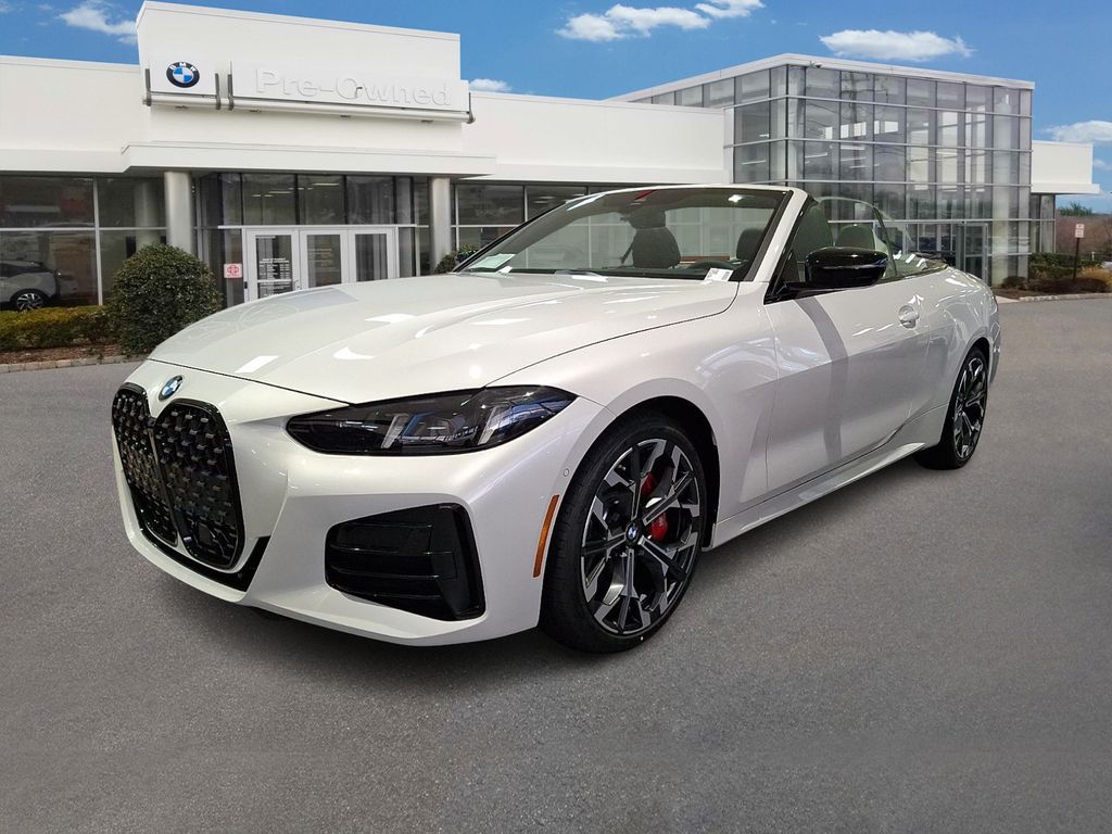 2026 BMW 4 Series 430i Convertible xDrive's photo